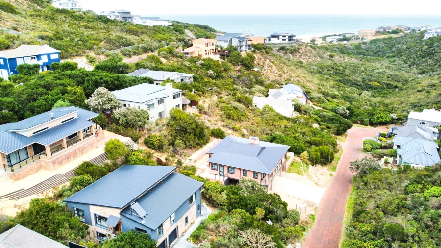 5 Bedroom Property for Sale in Cola Beach Western Cape